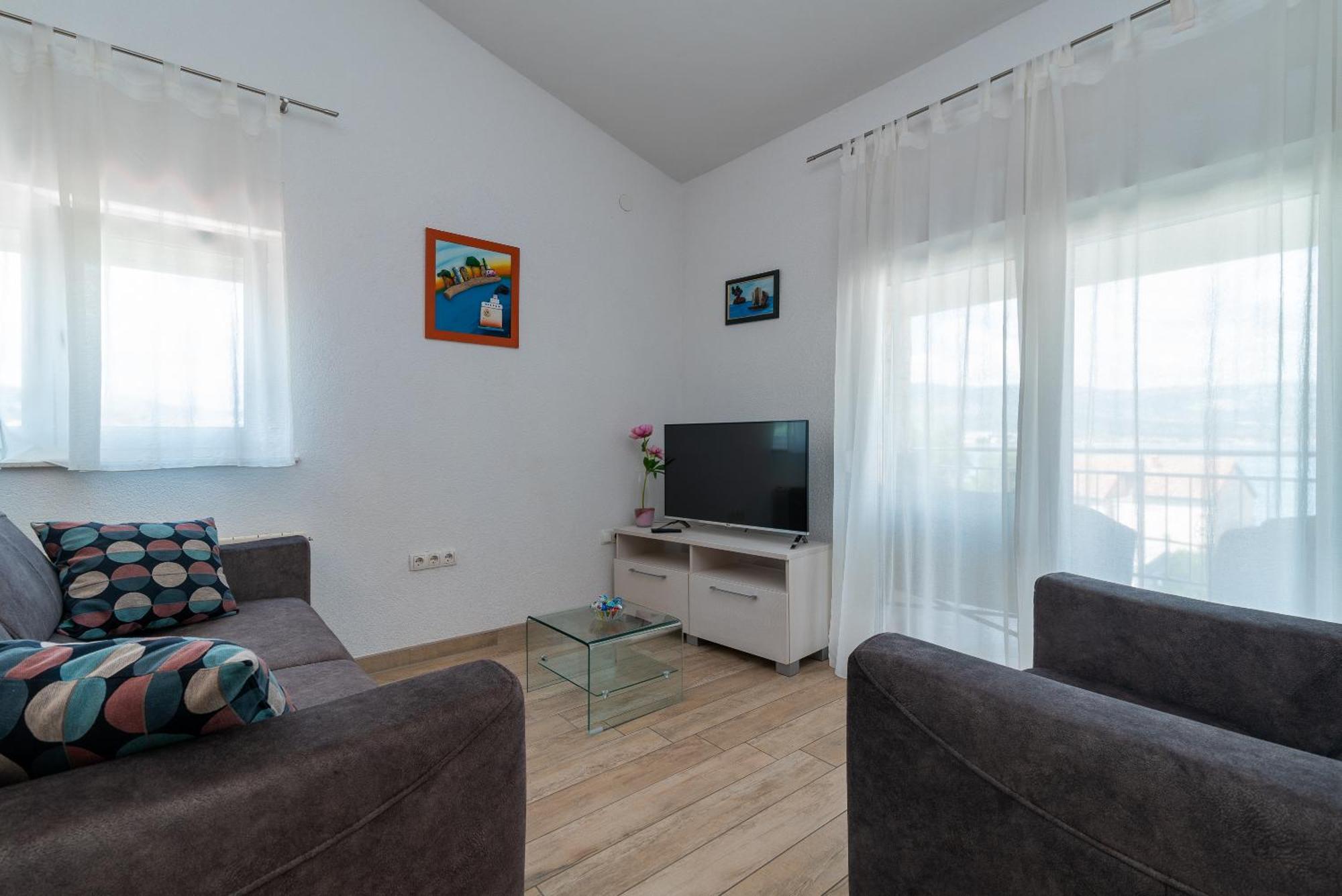 Apartments Brico - Heated Pool Trogir Exteriör bild